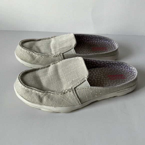 Skechers Khaki Washable Slip On Boat Shoes Mule Air Cooled Gogo Mat 7.5 M - Picture 1 of 5